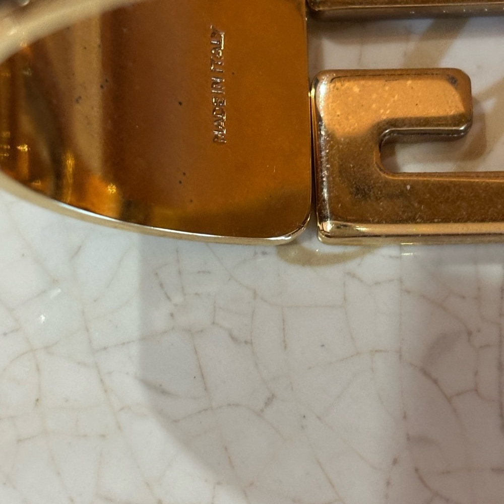 Gucci single gold G plaque logo cuff bangle bracelet black lizard skin - Picture 8 of 8